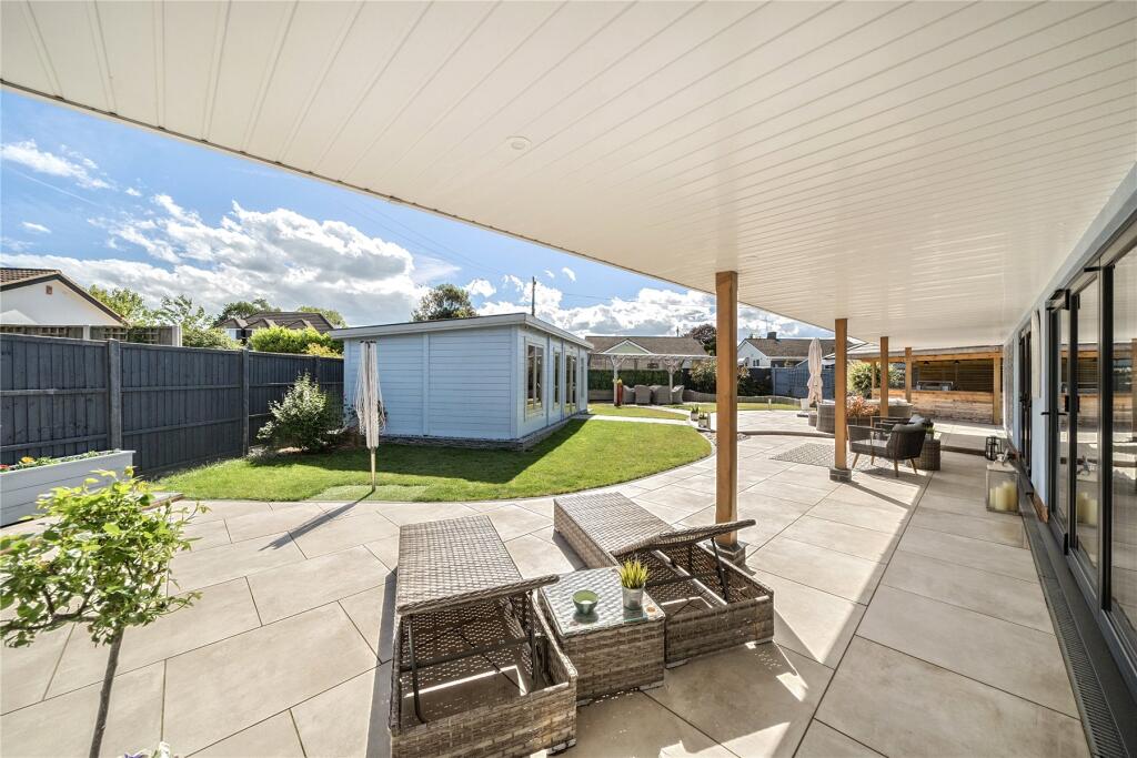 Additional image 28 of Albany Close, Barton on Sea, New Milton, Hampshire, BH25