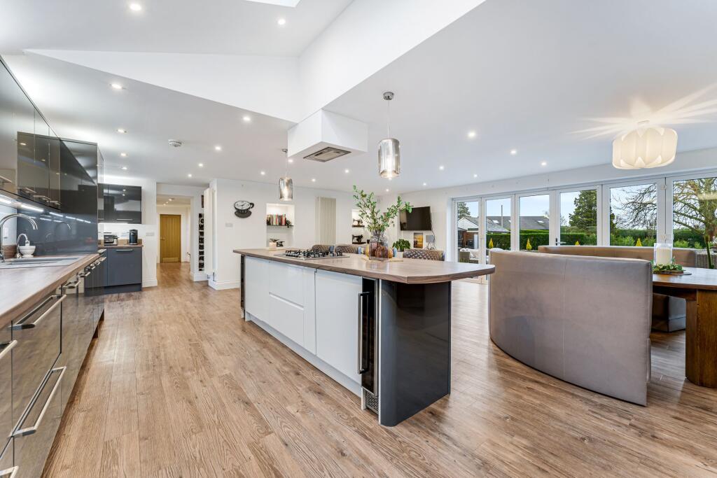 Additional image 9 of Hunt Fold House, Greenmount, BL8 4 - An Idyllic Setting for Family Life
