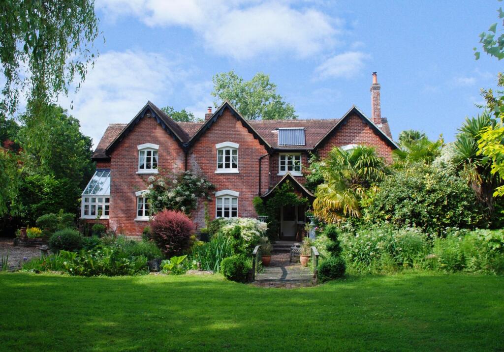 Additional image 2 of South Drive, Ossemsley, New Milton, BH25