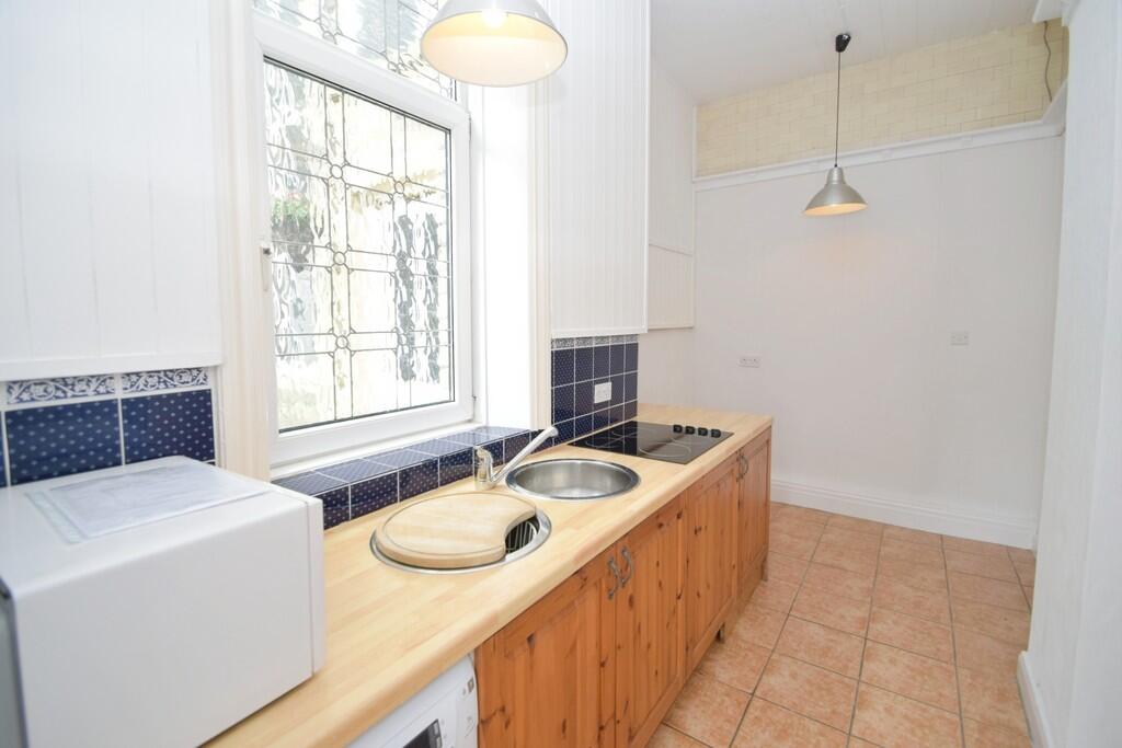 Additional image 3 of Chellow Grange, Malvern Road