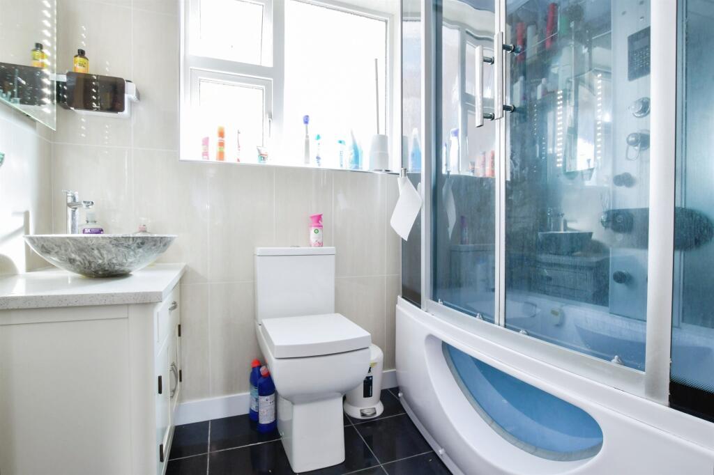 Additional image 9 of Leybourne Avenue, Bournemouth