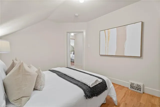 Additional image 24 of 188 Wentworth Ave