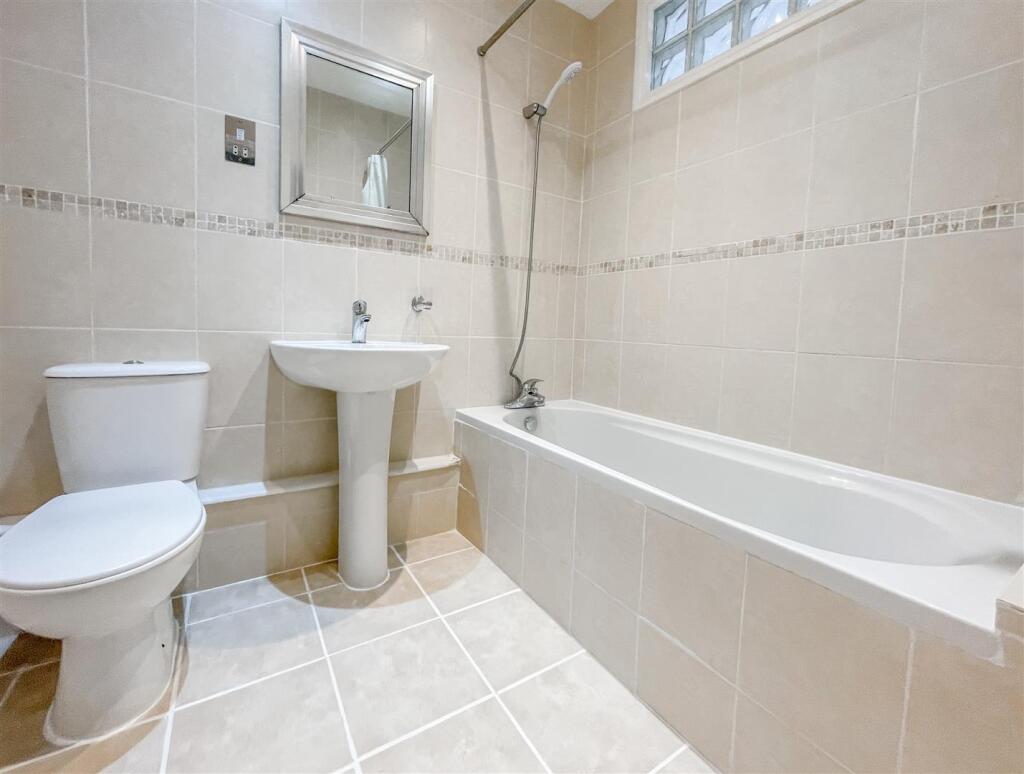 Additional image 8 of Devonshire Place, Eastbourne, BN21