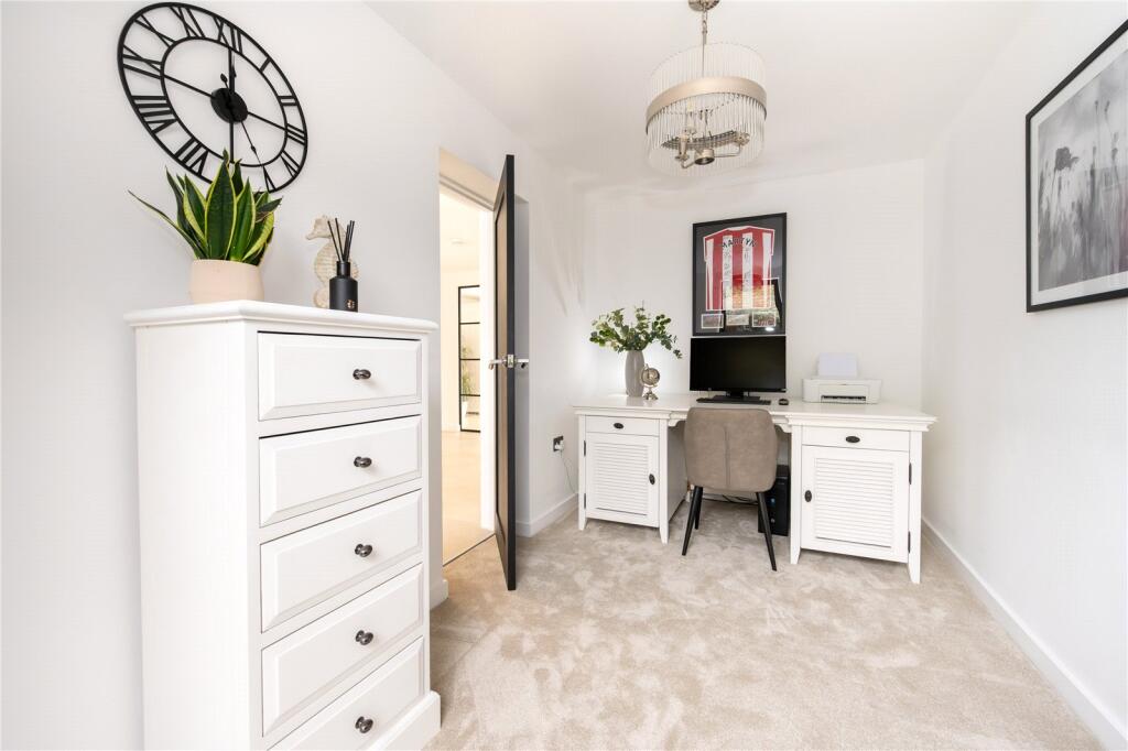 Additional image 16 of Springfield Avenue, Christchurch, Dorset, BH23