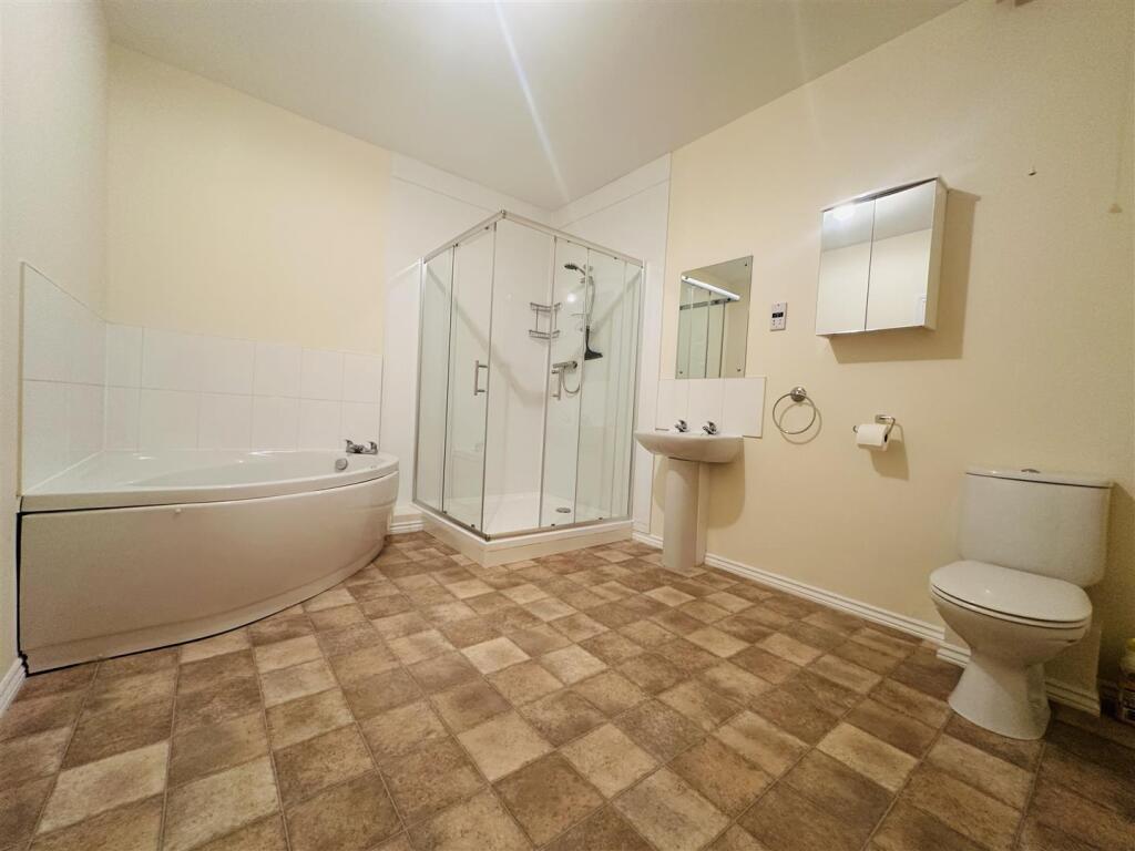 Additional image 12 of Peel Close, Verwood