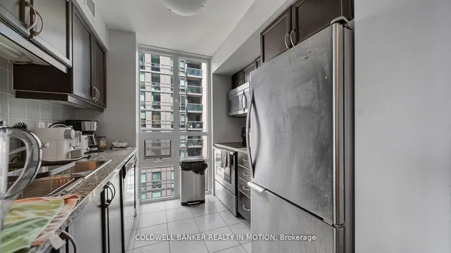 Additional image 22 of 25 Lower Simcoe St Unit 918