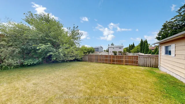 Additional image 47 of 7 Gemshaw Cres
