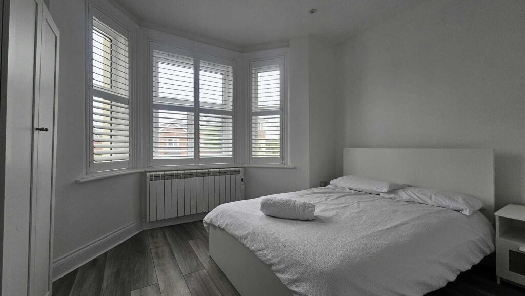 Additional image 6 of High End 2 Bed Flat Methuen Close