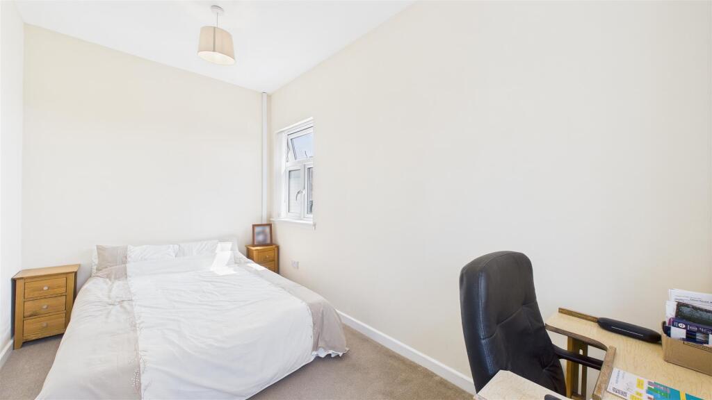 Additional image 10 of Yew Tree Lane, Rowley Regis