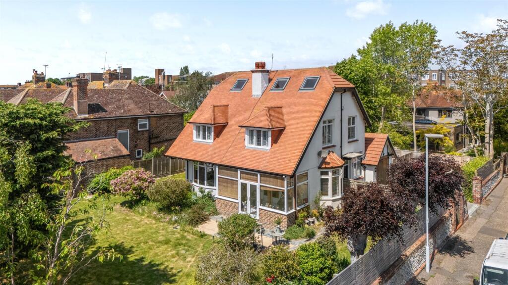 Additional image 17 of St. Valerie Road, Worthing