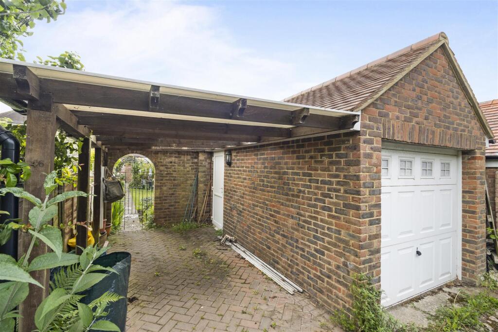 Additional image 28 of Coopers Hill, Eastbourne