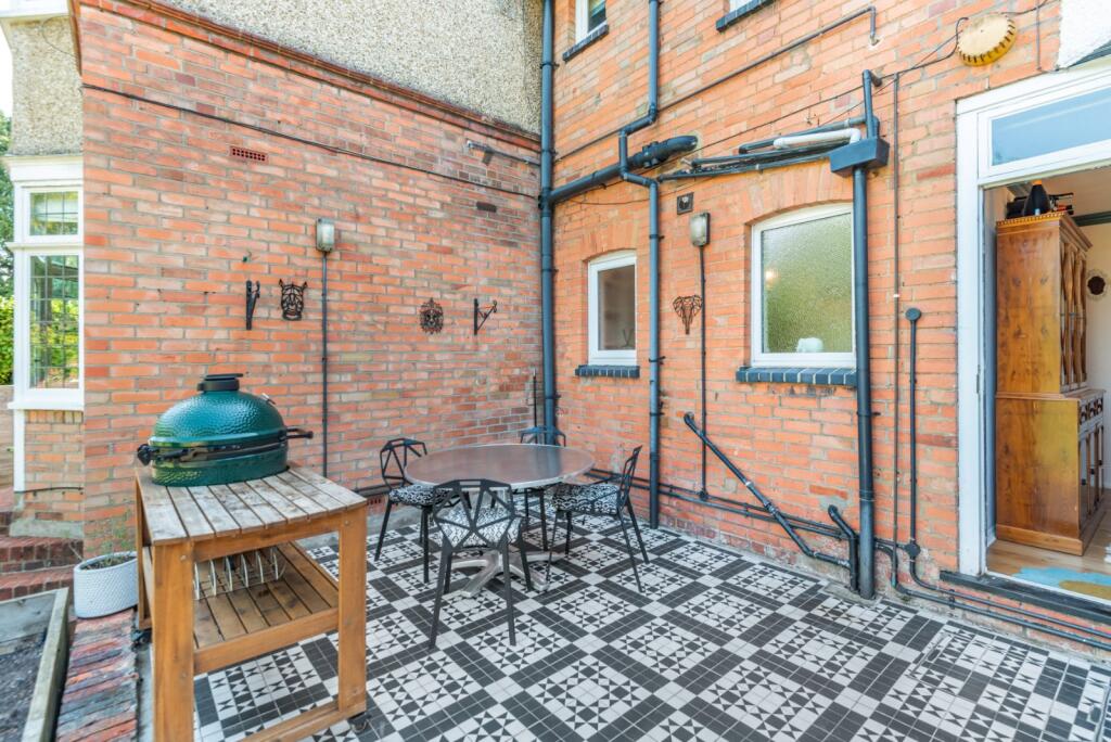 Additional image 11 of Douglas Road, Harpenden, Hertfordshire