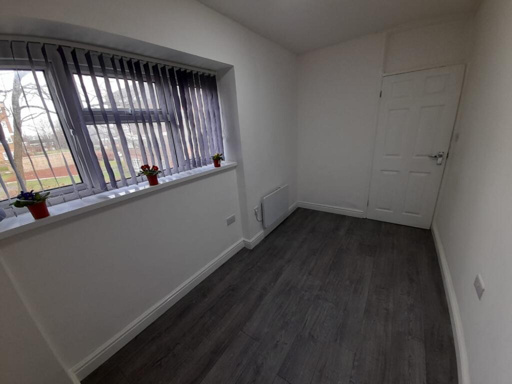 Additional image 10 of Flat ,  Erskine Street, Birmingham