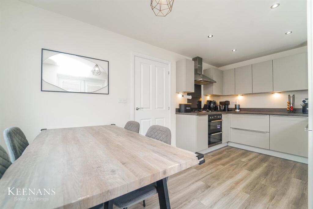 Additional image 34 of Clifford Drive, Bury