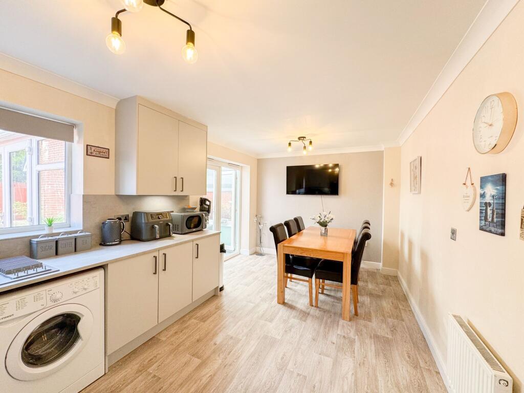 Additional image 10 of Astbury Close, Bury, BL9