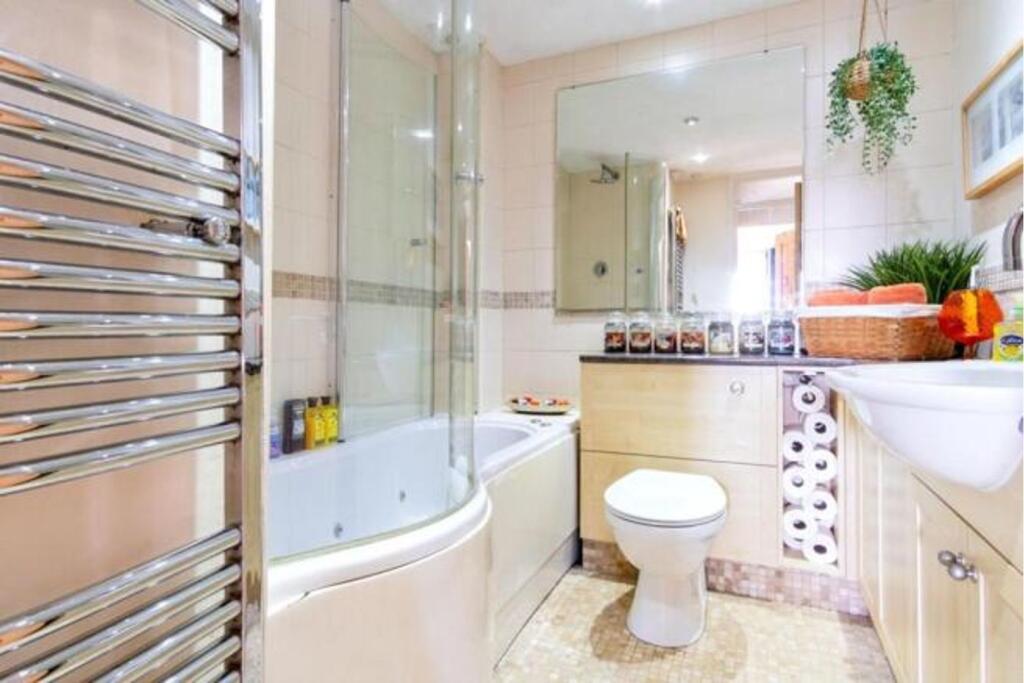 Additional image 13 of Windward Close, Littlehampton, BN17