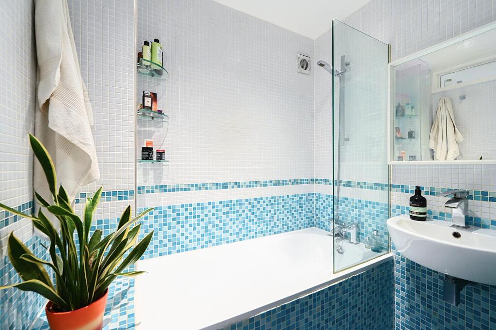 Additional image 9 of Marine Gardens, Brighton