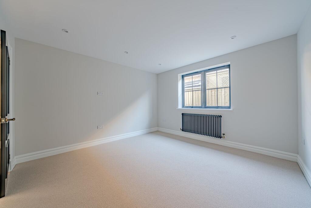 Additional image 15 of Pauntley Road, Christchurch, BH23