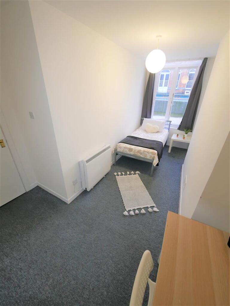 Additional image 15 of Snowdrops, Bournemouth, BH2