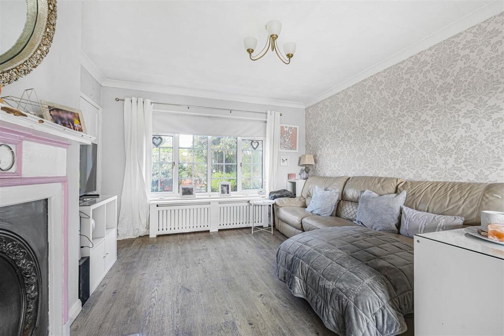 Additional image 17 of Ambleside Avenue, Telscombe Cliffs, Peacehaven