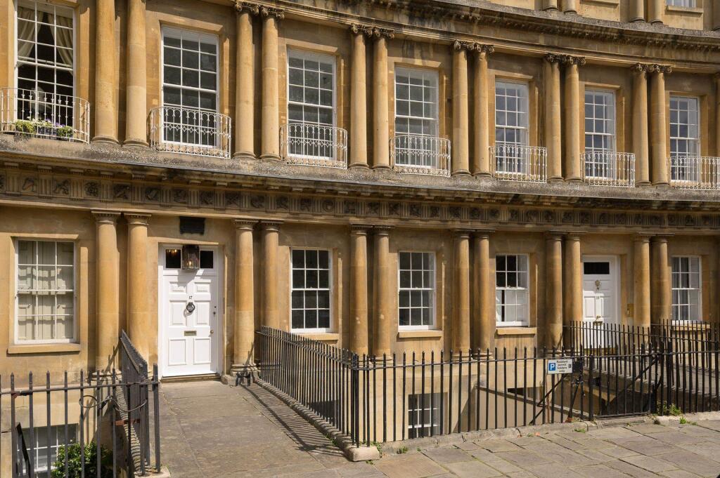 Additional image 19 of The Circus