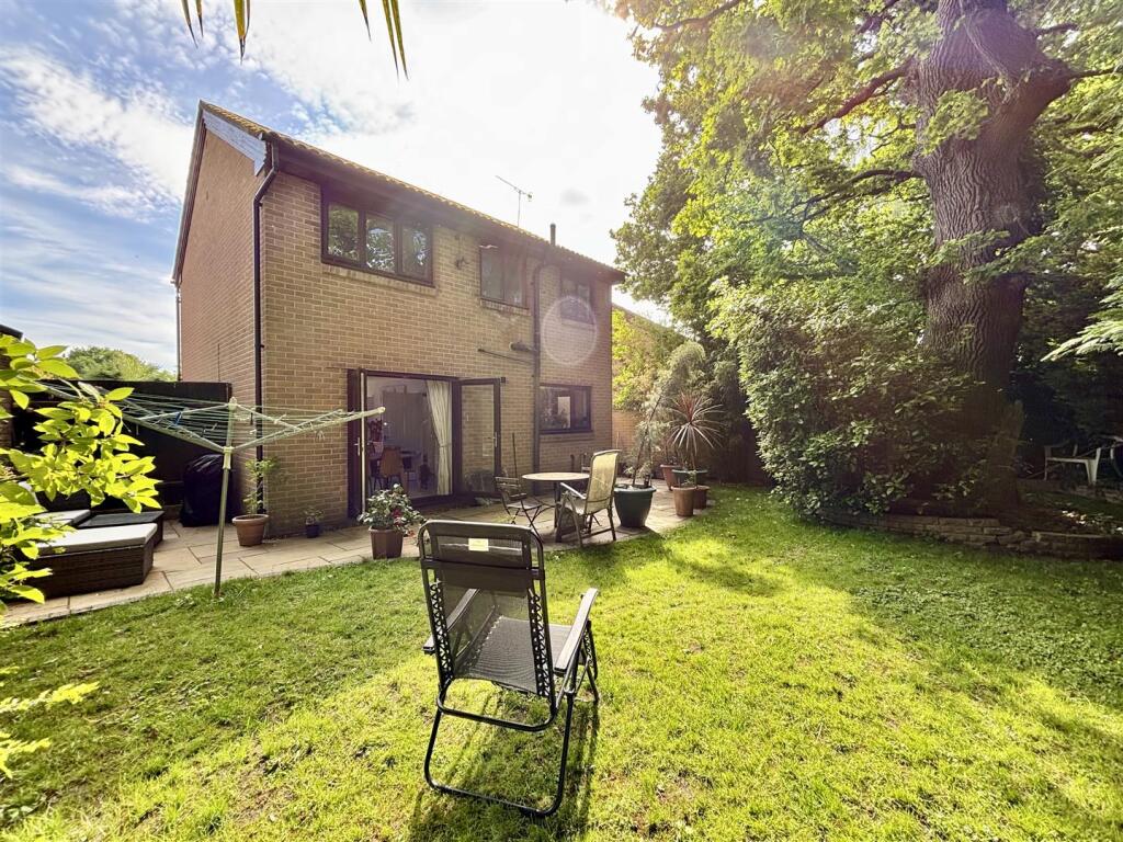 Additional image 17 of Tarn Drive, Creekmoor