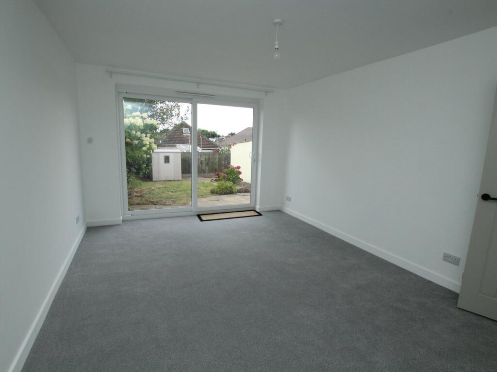 Additional image 12 of Hythe Road, Poole, BH15