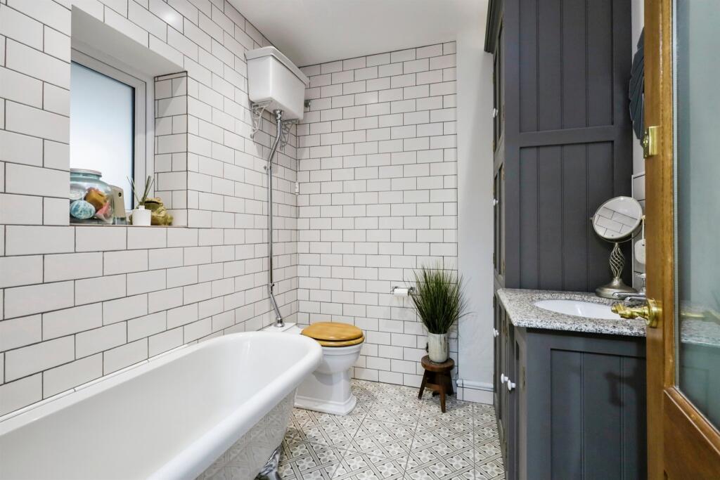 Additional image 8 of Roselands Avenue, Eastbourne