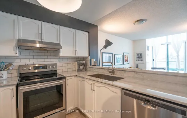 Additional image 9 of 200 Manitoba St Unit 328