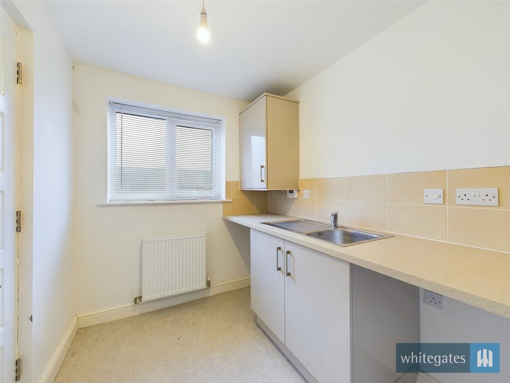 Additional image 13 of Lady Royd Close, Bradford, West Yorkshire, BD8