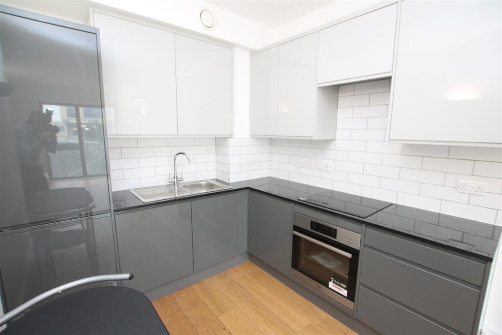 Additional image 11 of Stroudley Road, Brighton