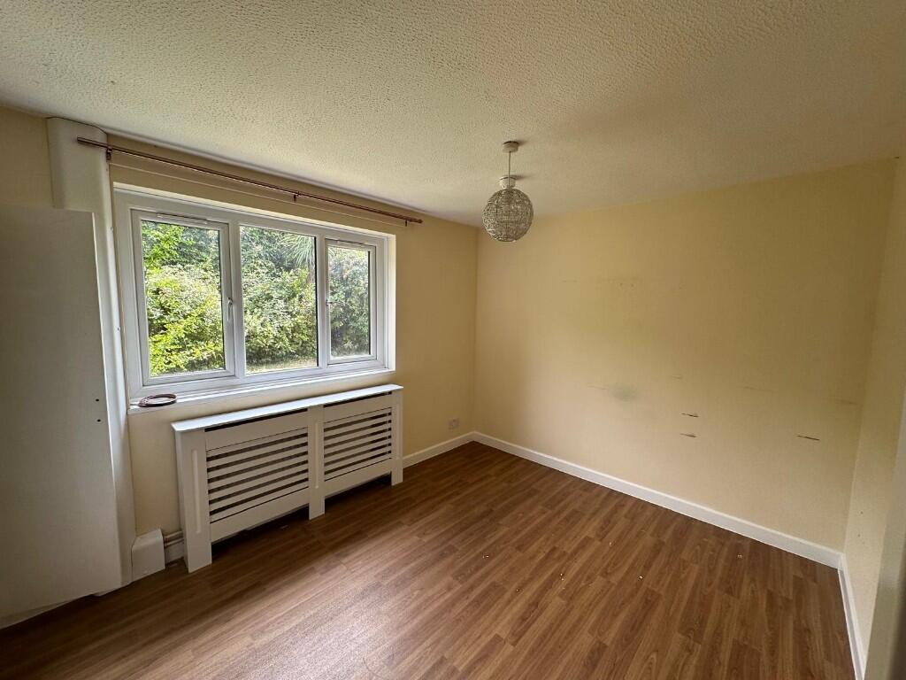 Additional image 12 of Freeman Close, BN18