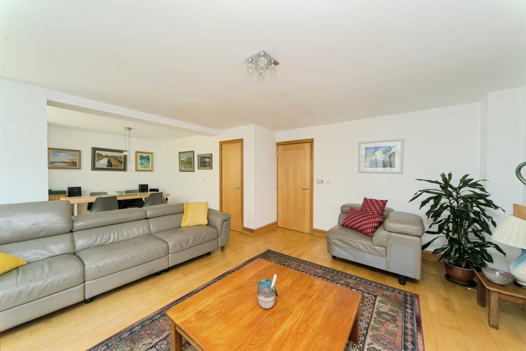 Additional image 19 of Silver Strand West, Eastbourne