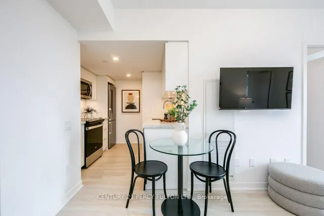 Additional image 3 of 500 Wilson Ave Unit 701