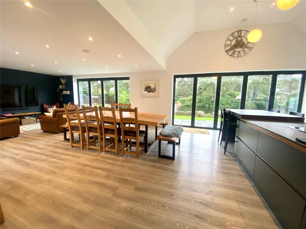 Additional image 11 of Avon Castle Drive, Ringwood, BH24