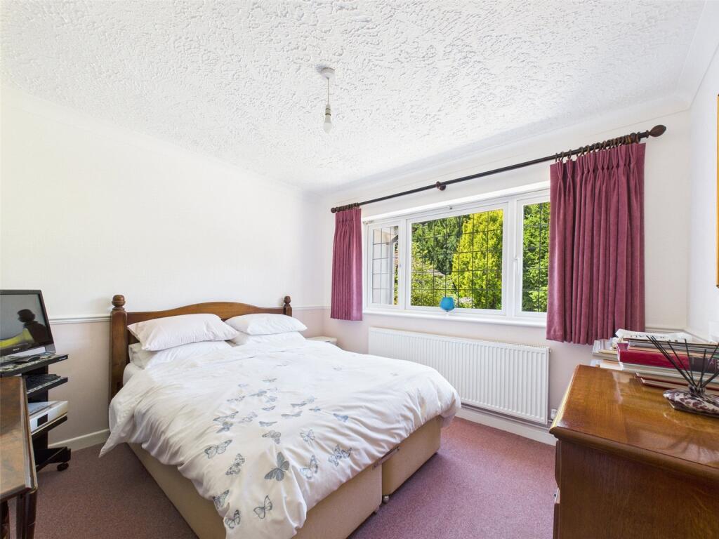 Additional image 10 of Rothesay Drive, Highcliffe, Christchurch, Dorset, BH23