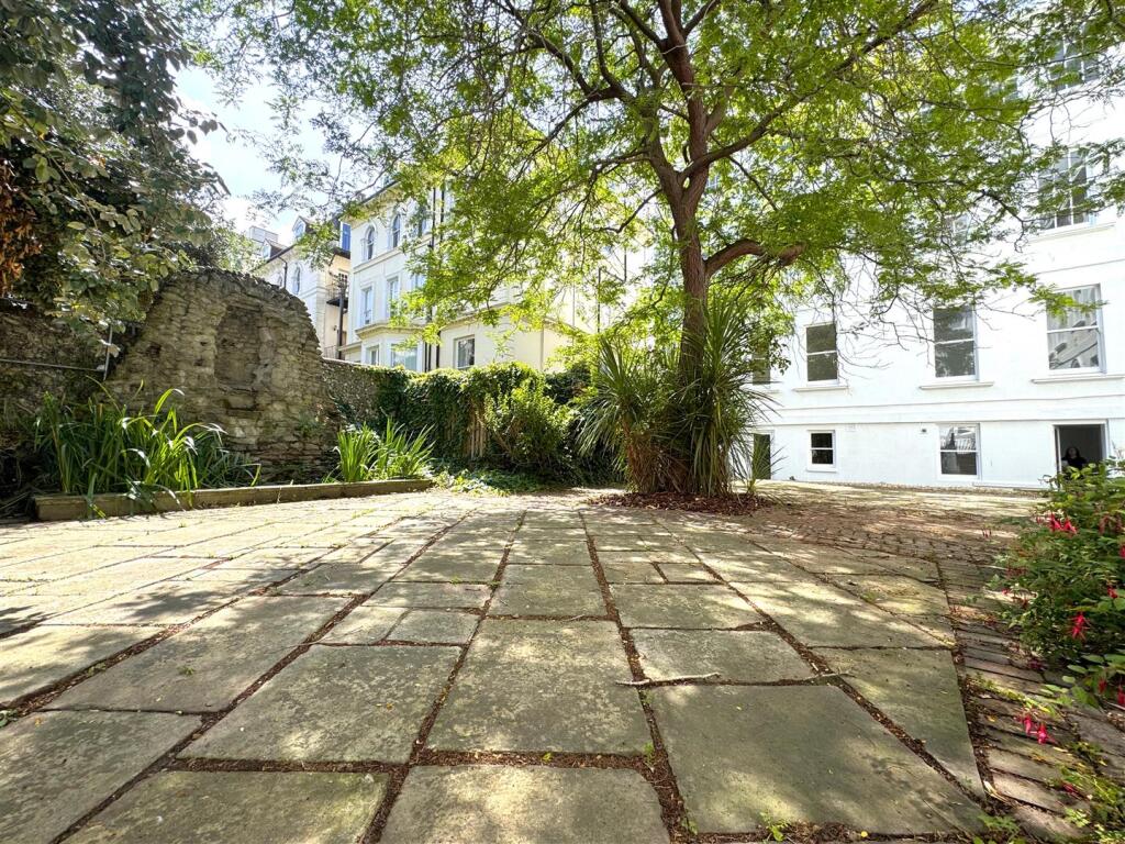 Additional image 11 of Hartington Place, Eastbourne BN21 3BG