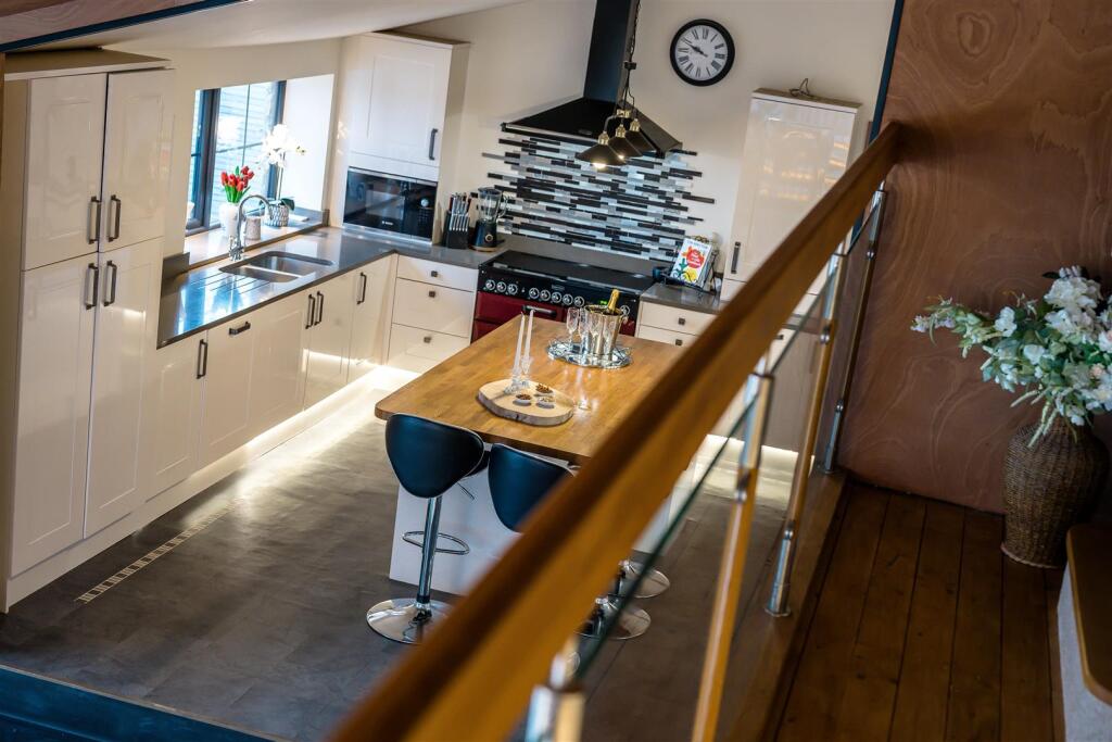 Additional image 31 of Gincroft Lane, Ramsbottom, Bury