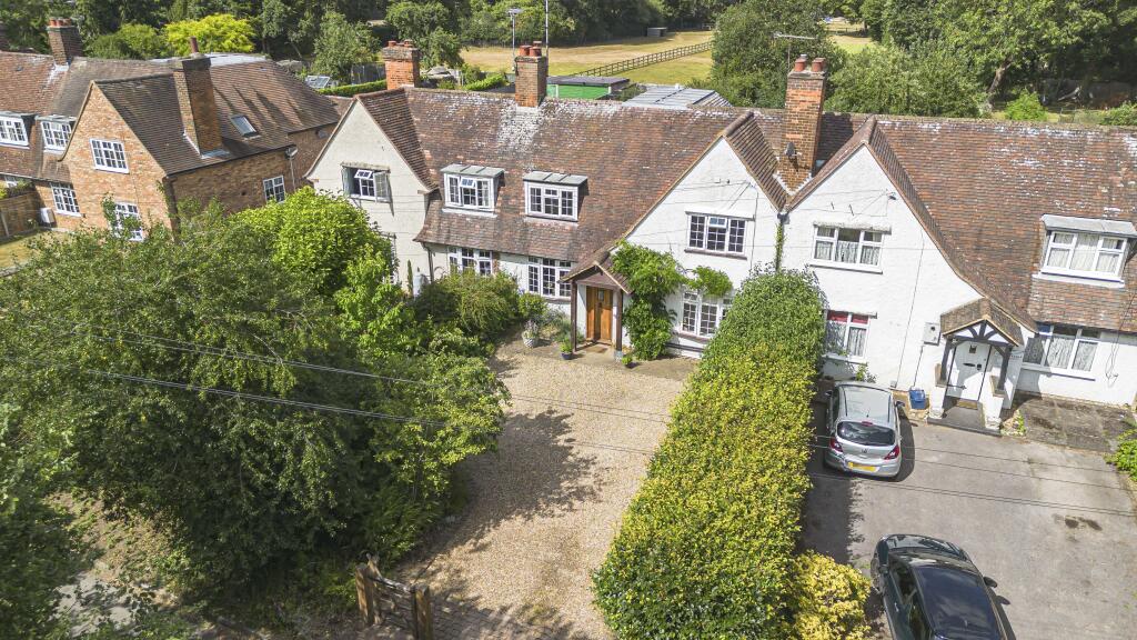 Additional image 21 of The Cottages, Pottersheath Road, Welwyn, AL6