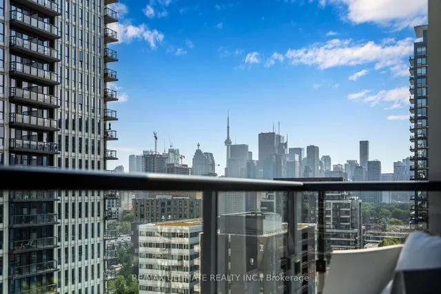 Additional image 30 of 170 sumach St Unit 1404