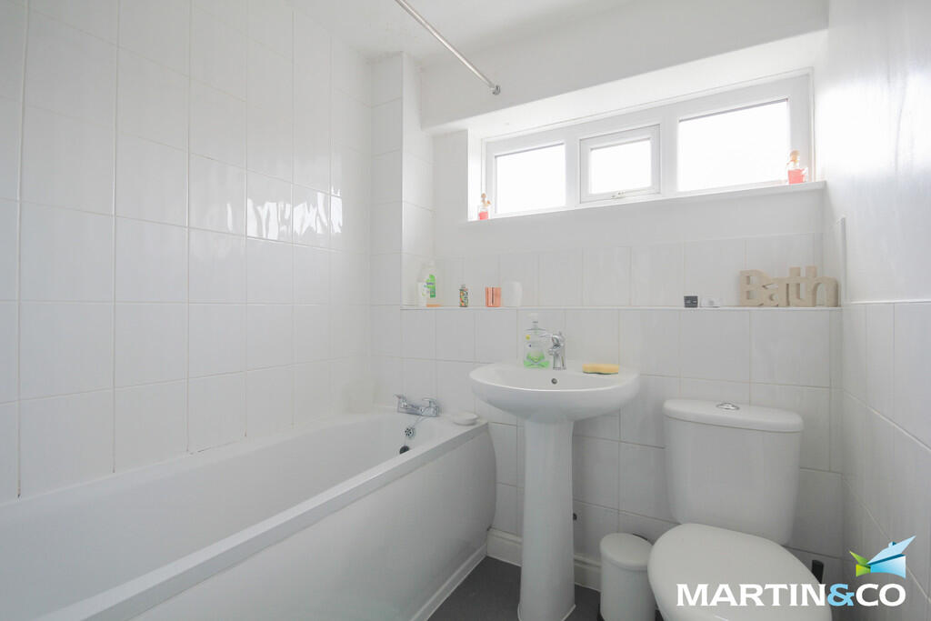 Additional image 10 of Bark Piece, Bartley Green, B32