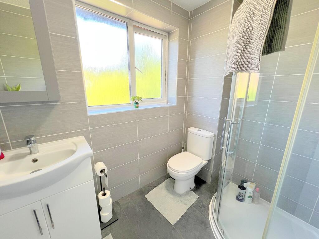 Additional image 8 of Eastlands, New Milton, Hampshire. BH25 5PH