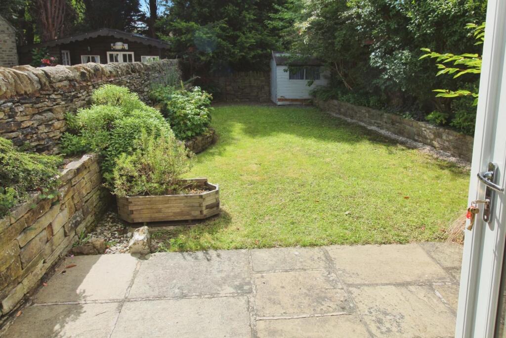 Additional image 13 of Tong Lane, Tong Village, Tong, BD4 0RP