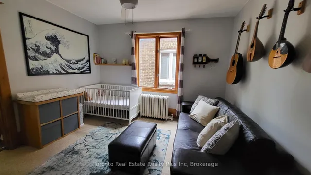 Additional image 20 of 133 Fairview Ave