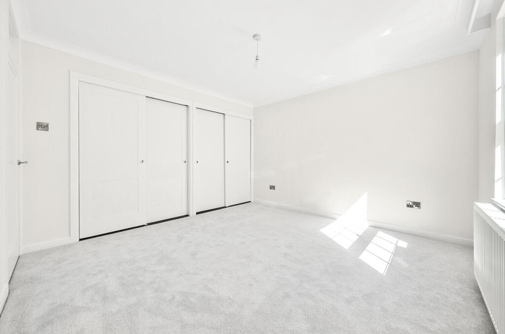 Additional image 12 of Latimers Close, Highcliffe, Christchurch, BH23