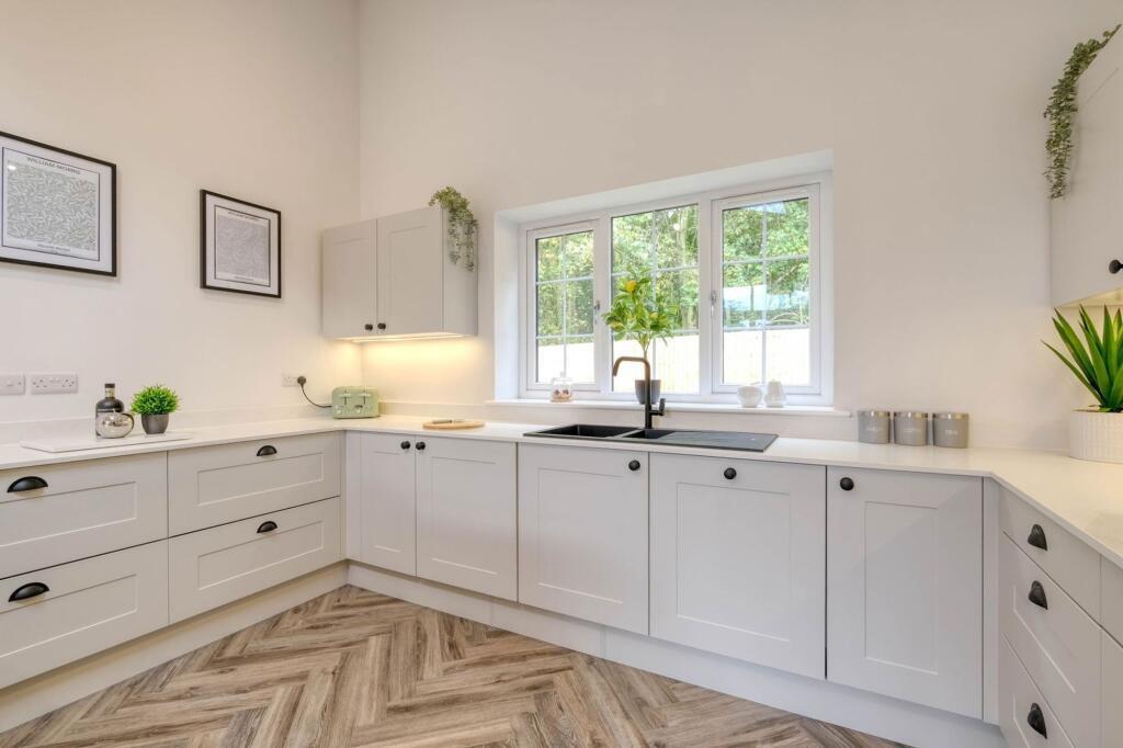 Additional image 16 of Woodland Mews, Stoke Prior