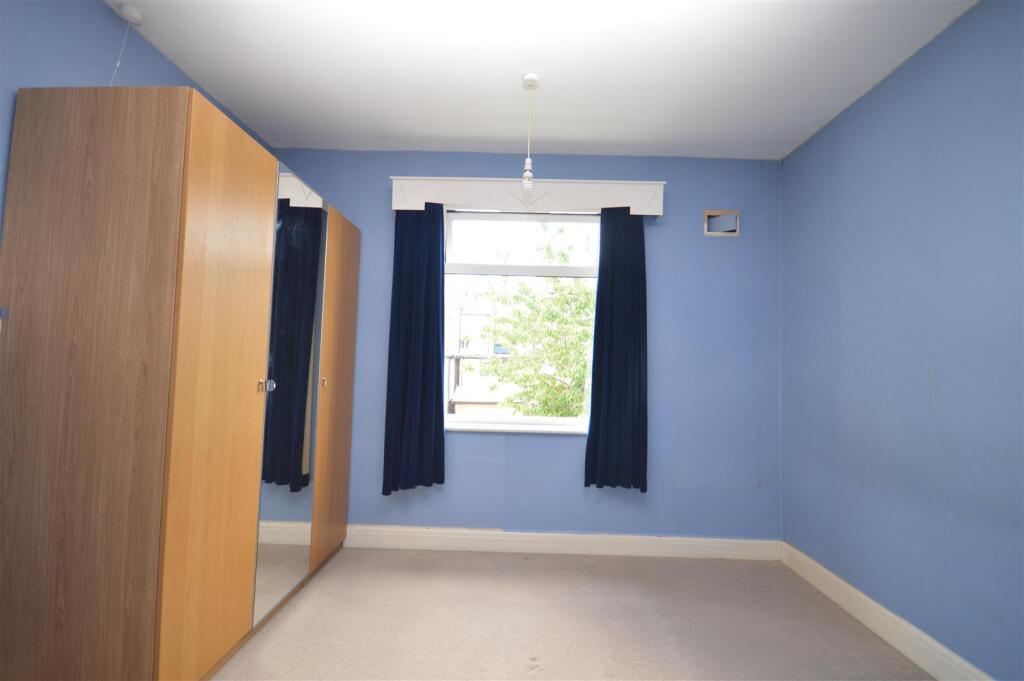 Additional image 15 of Thoresby Grove, Bradford
