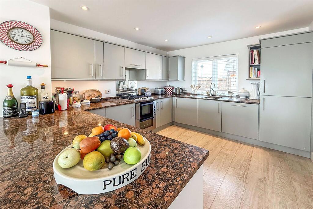 Additional image 18 of Pier Road, Littlehampton, West Sussex