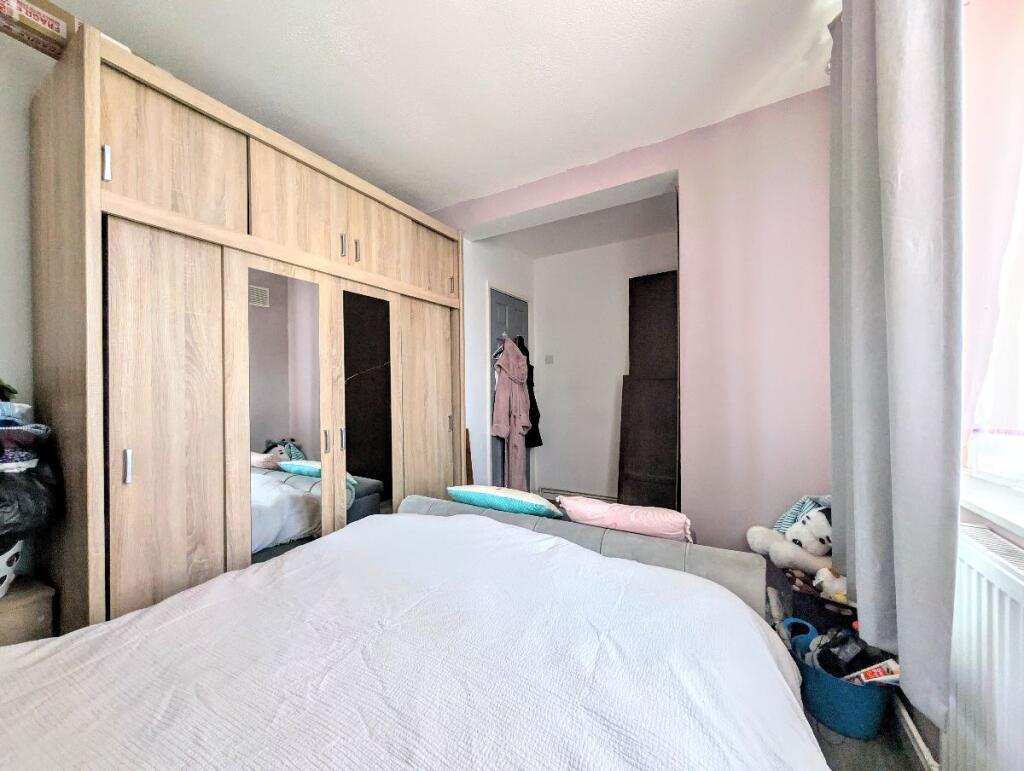 Additional image 10 of Flat , Highfield Court, Farnworth, Bolton