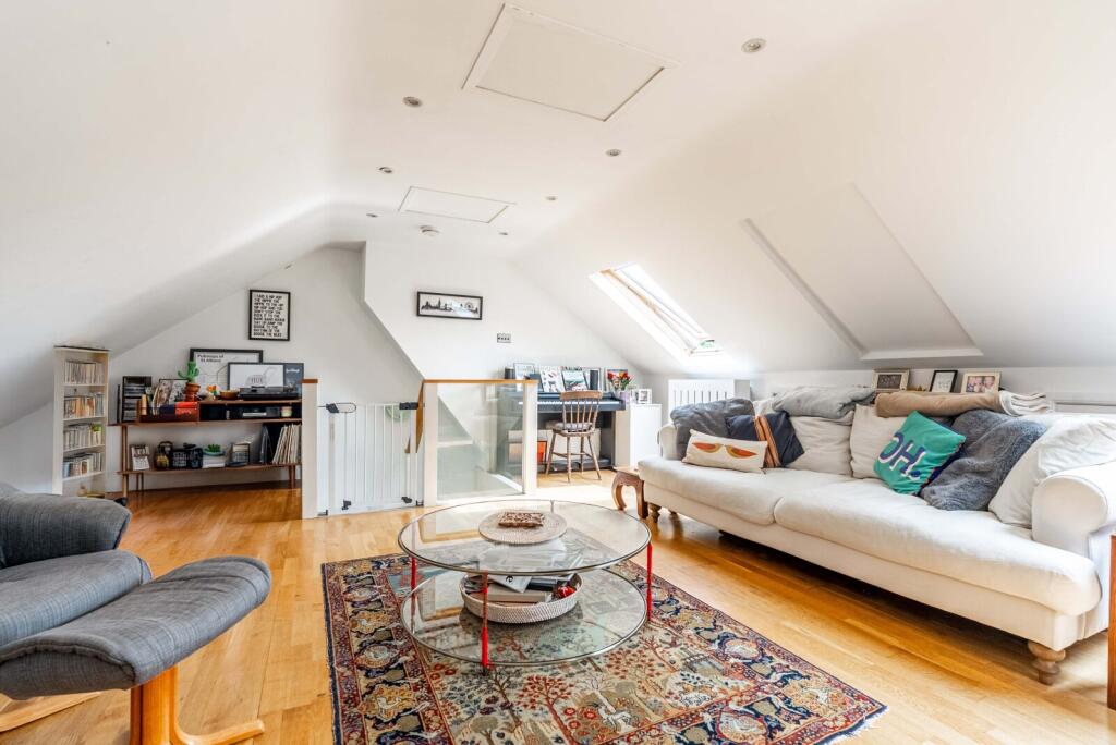 Additional image 4 of Riverside Close, St. Albans, Hertfordshire, AL1